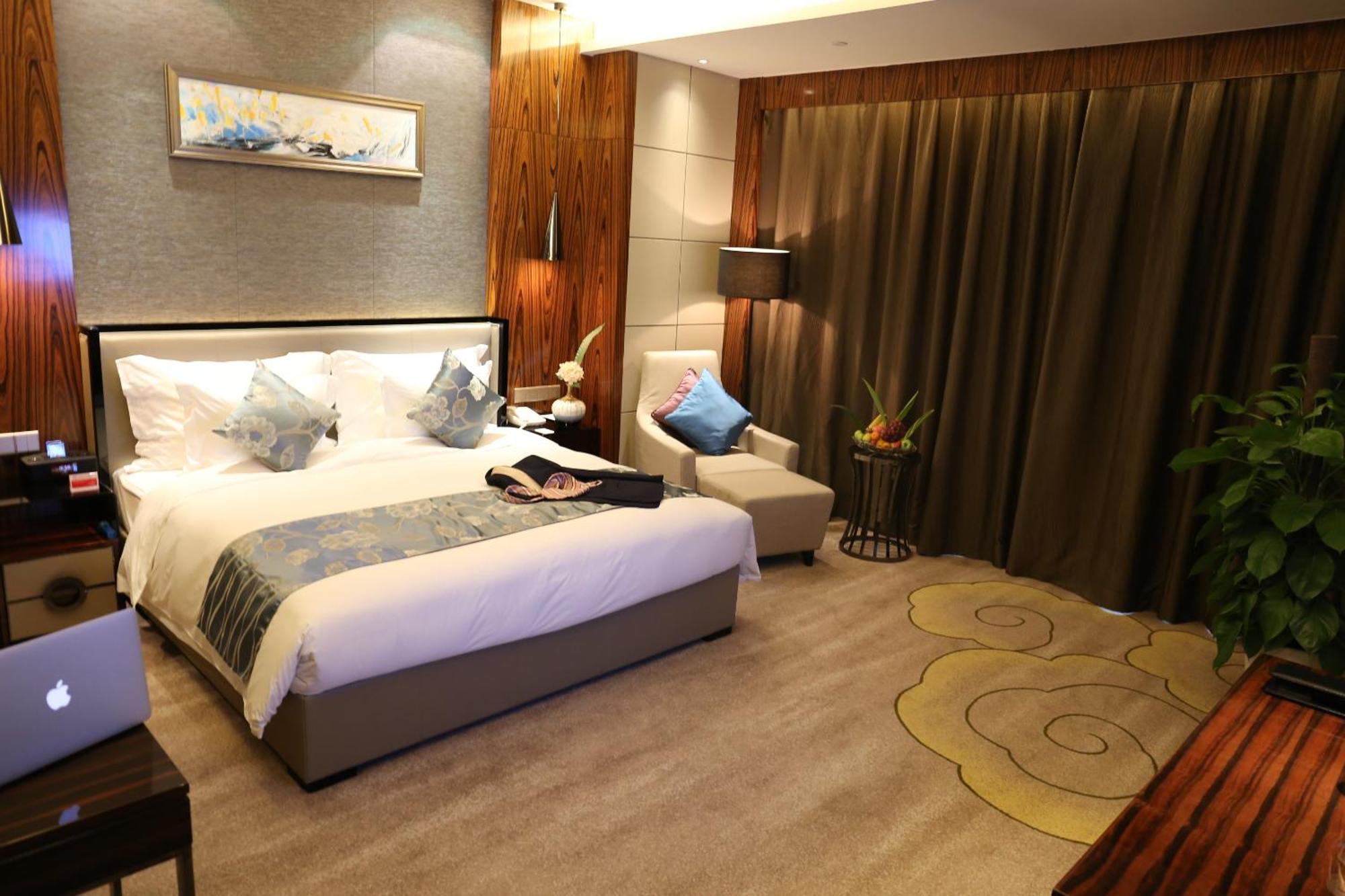 Ramada Plaza Liuzhou Liudong Hotel Ngoại thất bức ảnh